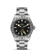TUDOR Black Bay Pro 39 mm steel case, Riveted steel bracelet M79470-0001