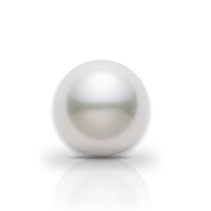 Akoya Cultured Pearls by Mikimoto